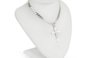 naszyjnik z krzyżem męski